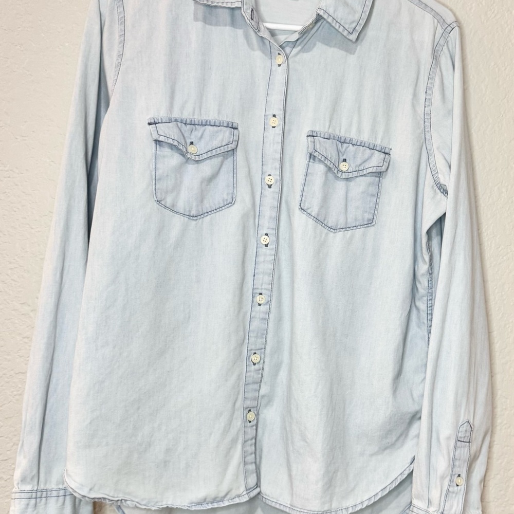 Aeropostale Light Blue Button Up Casual Shirt